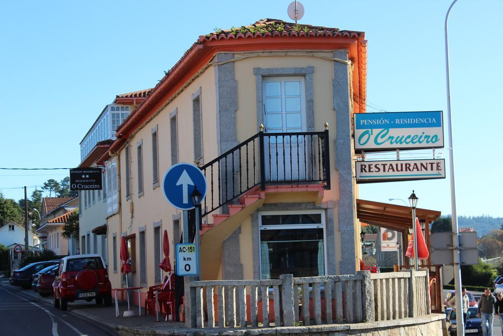 O Cruceiro Hotell Pontedeume Exteriör bild