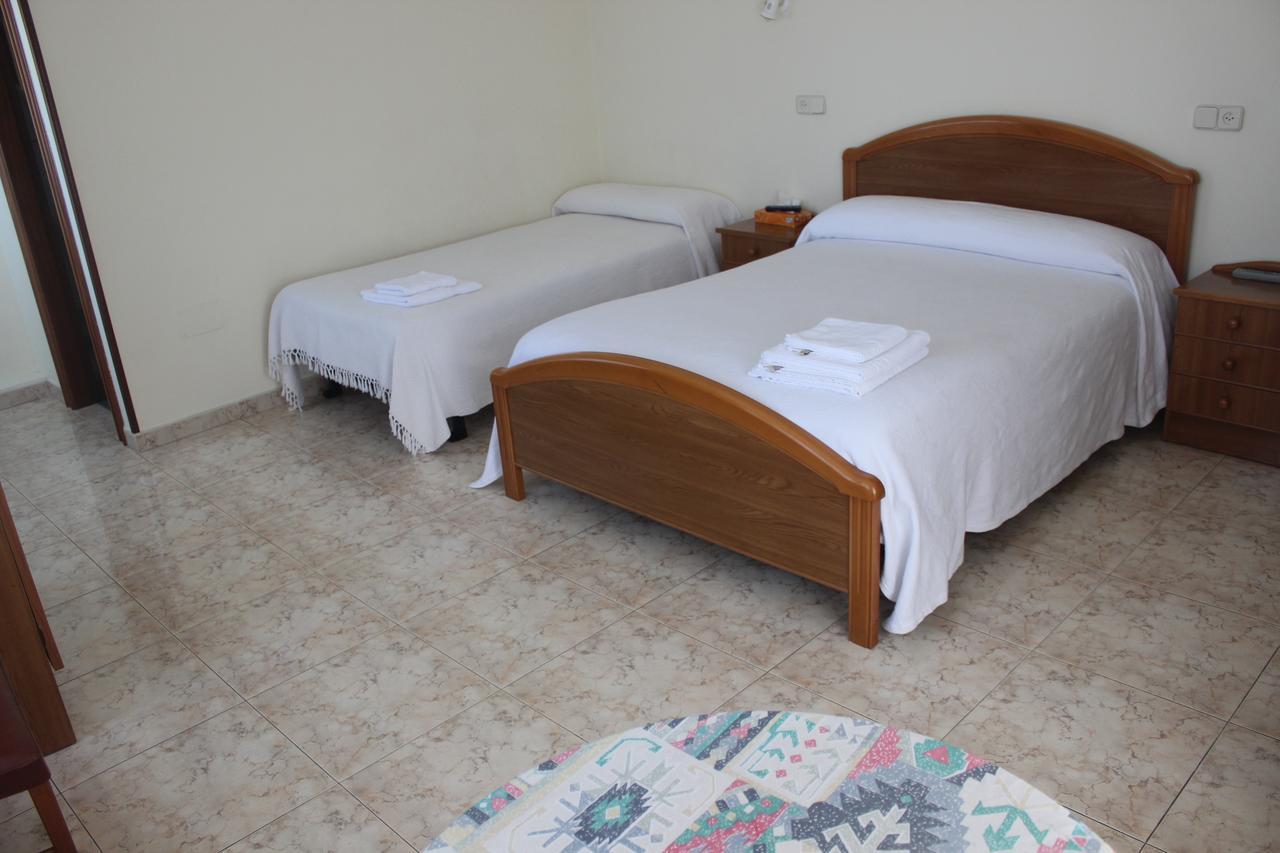 O Cruceiro Hotell Pontedeume Exteriör bild